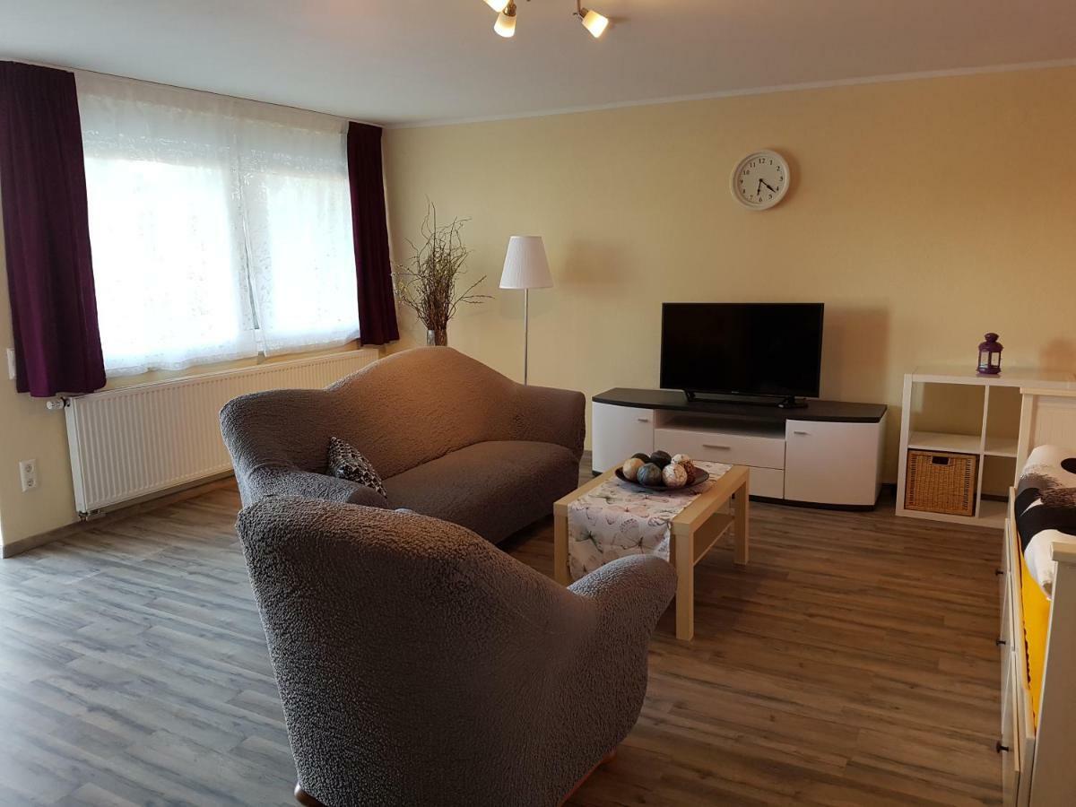 Petite Belle Apartment Volkertshausen Bagian luar foto