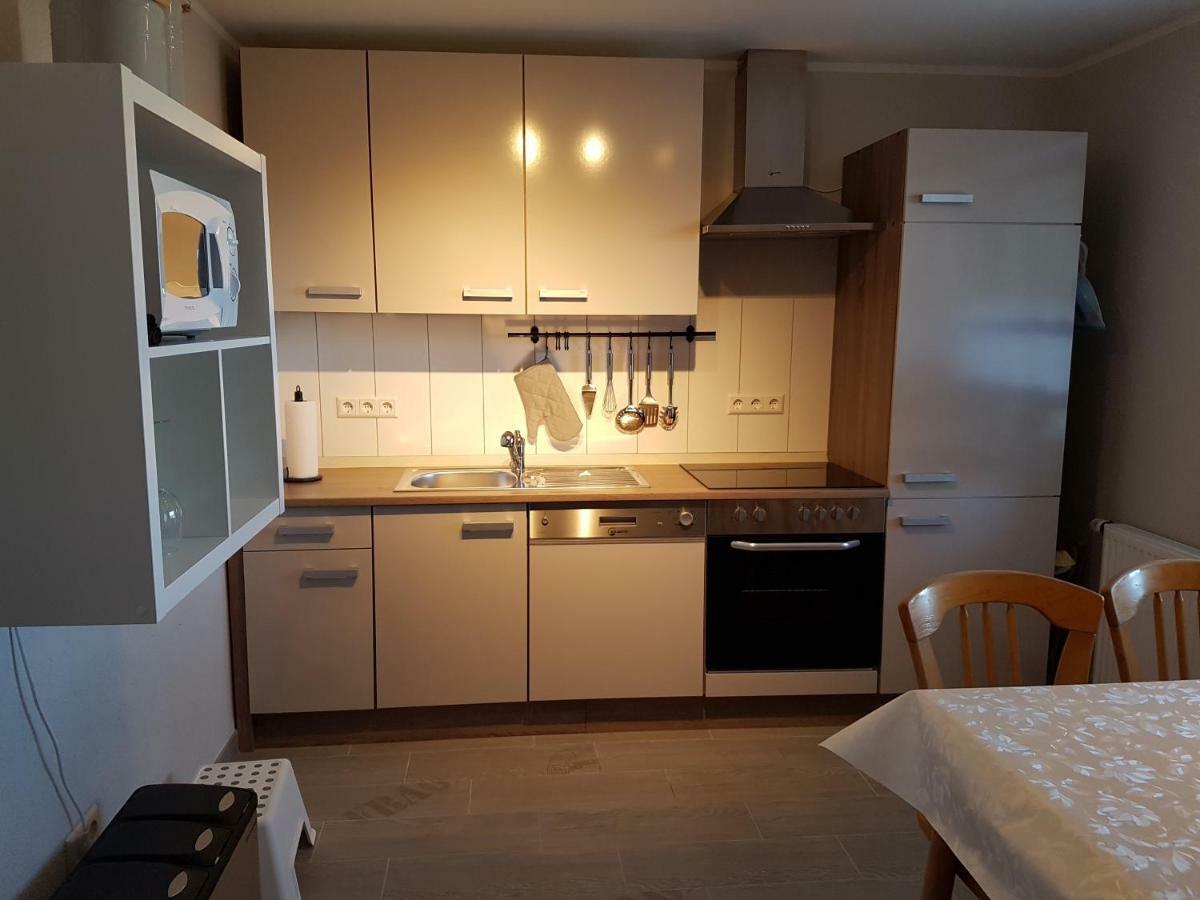 Petite Belle Apartment Volkertshausen Bagian luar foto